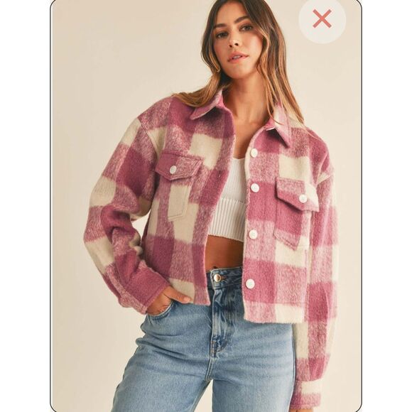 Mable Micah Brushed Fuzzy Textured Pink Plaid Crop Button Down Jacket size Small - Picture 2 of 11
